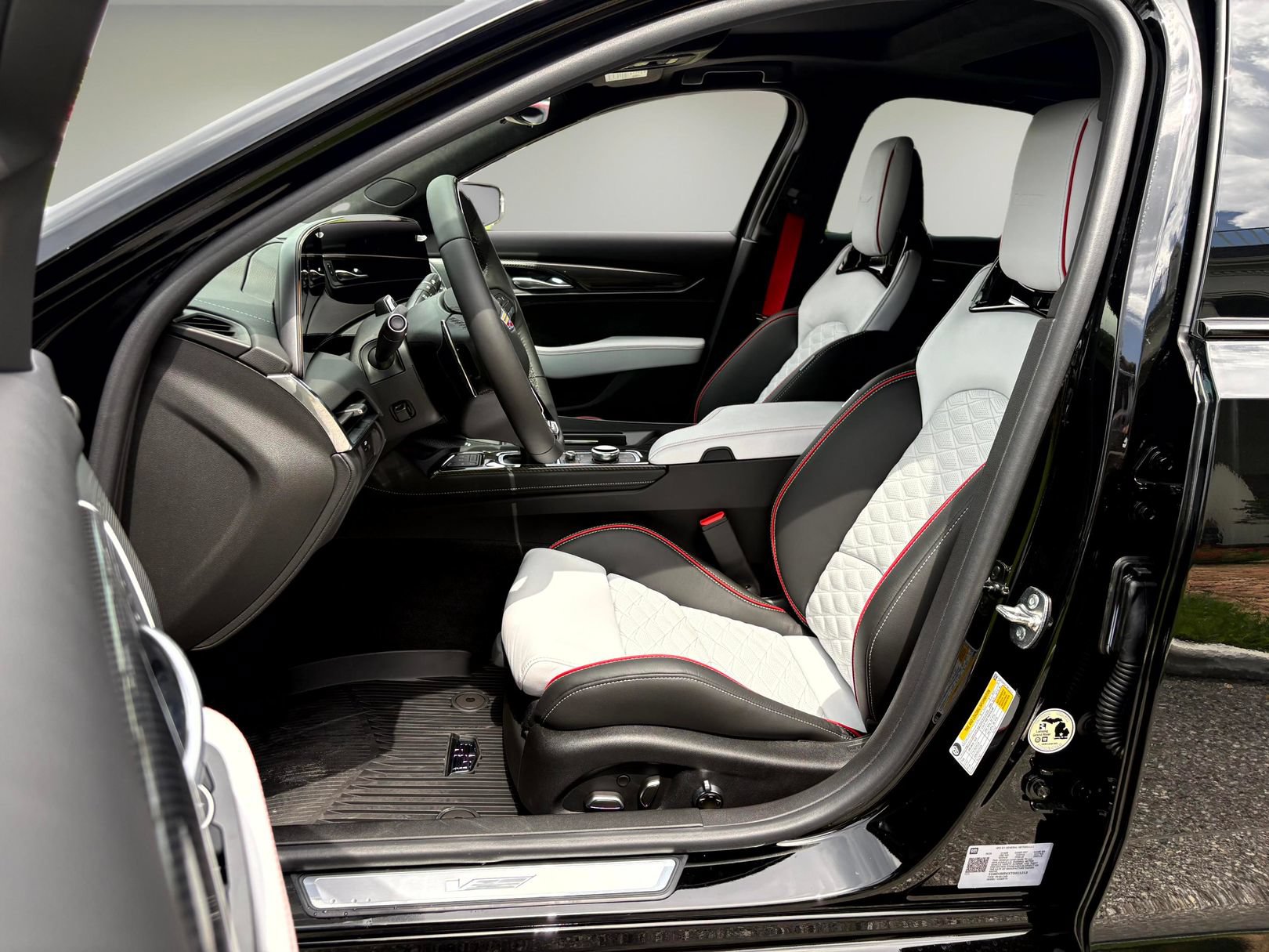 New 2026 Cadillac CT5 V Blackwing w/ Super Cruise 1 Package RWD image 9