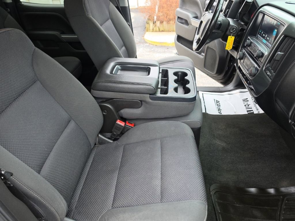 Used 2018 Chevrolet Silverado 1500 LT w/ Trailering Package AWD/4WD image 23