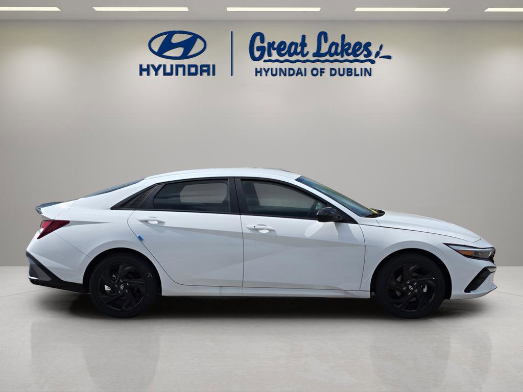 New 2026 Hyundai Elantra Sport w/ Cargo Package image 6