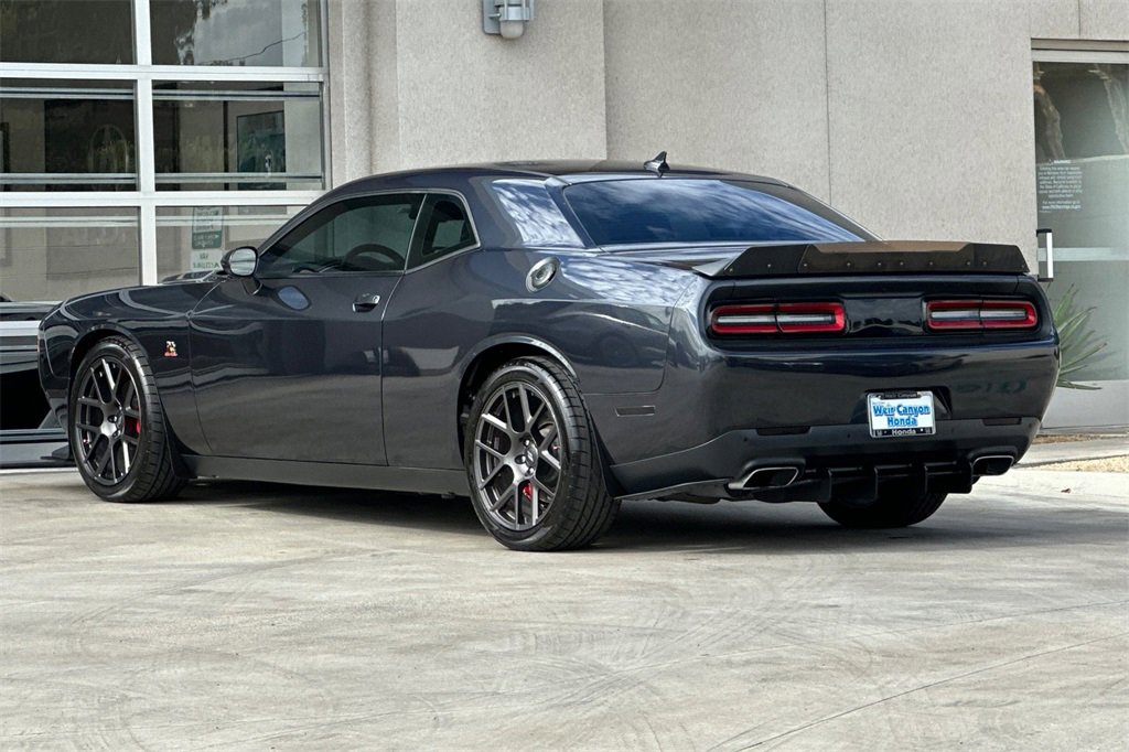 Used 2018 Dodge Challenger R/T Scat Pack w/ Leather Interior Group image 3