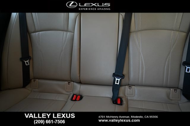 Used 2020 Lexus ES 350 Ultra Luxury w/ Accessory Package 2 FWD image 15