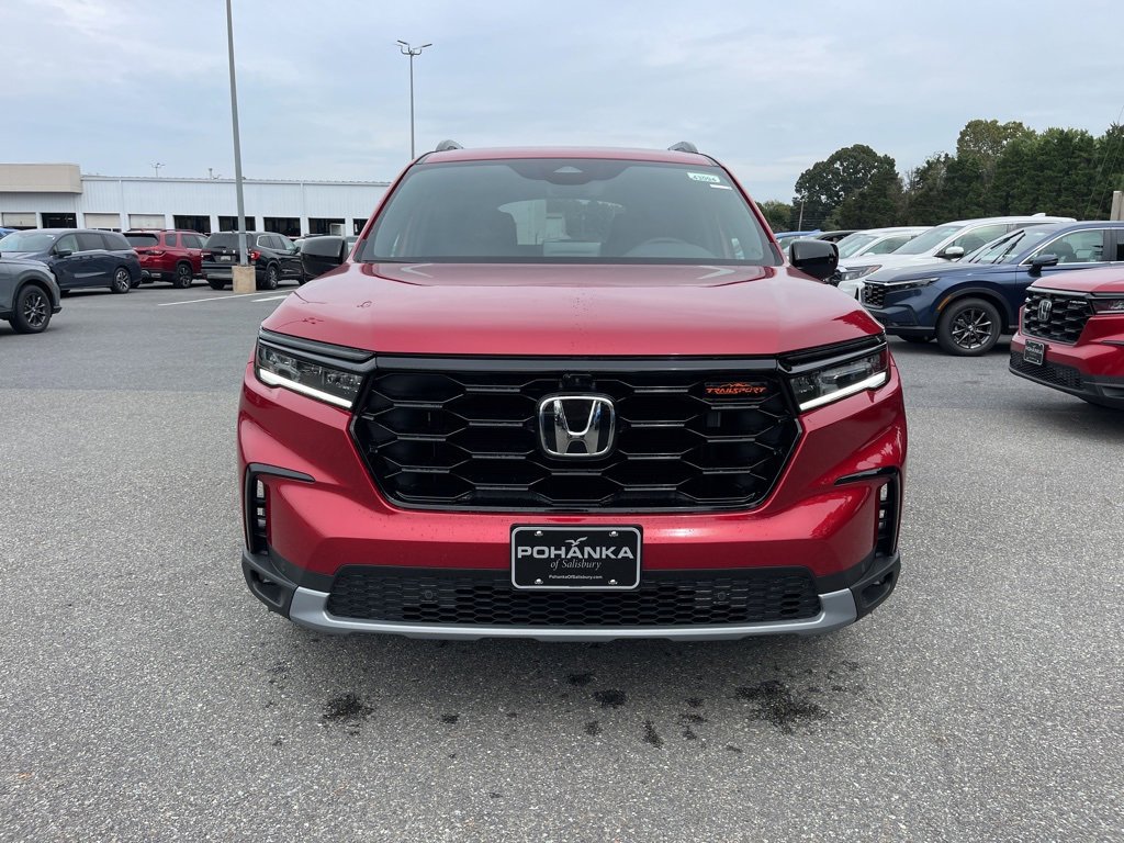 New 2025 Honda Pilot TrailSport image 3