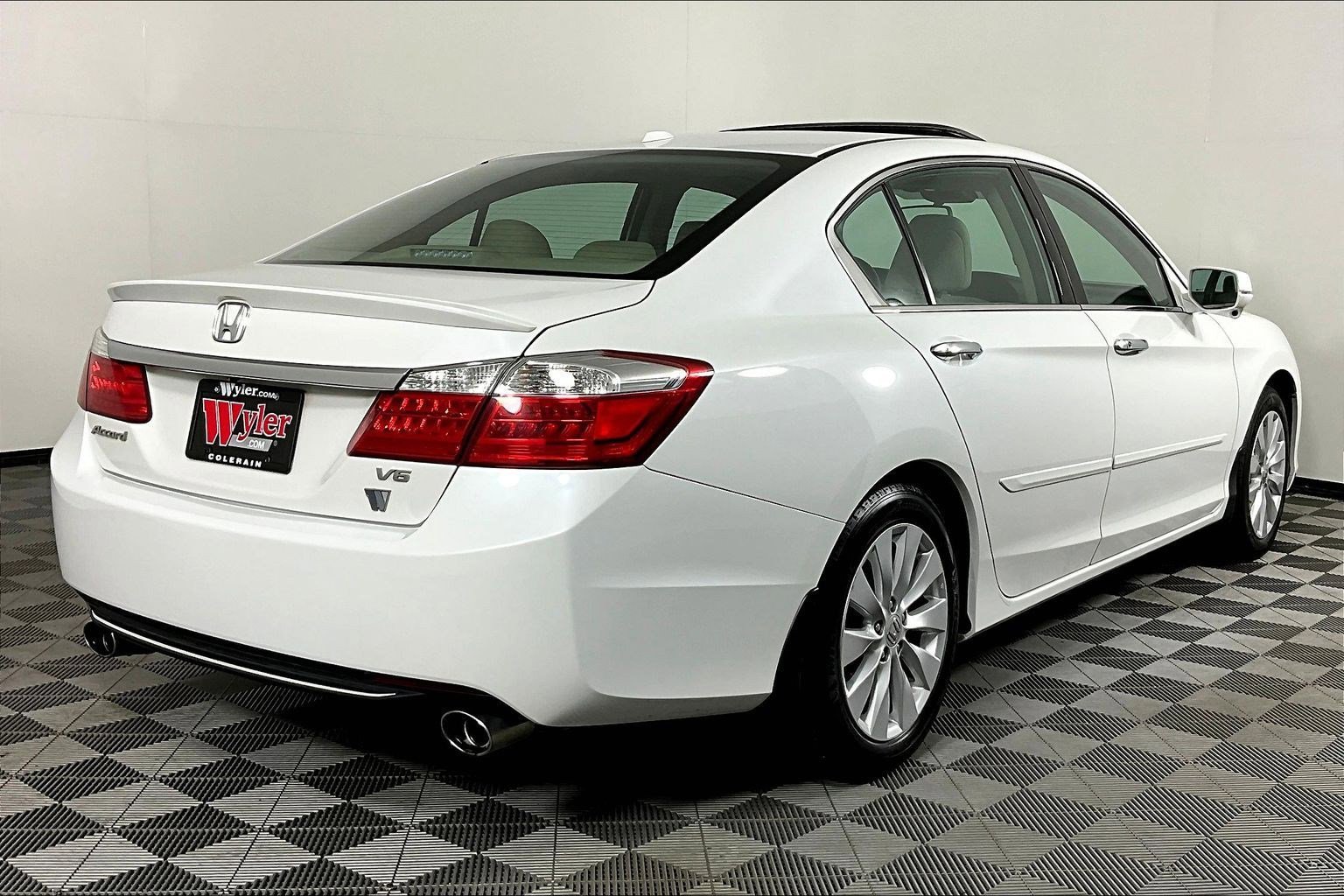 Used 2014 Honda Accord EX-L image 7