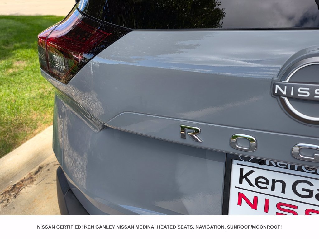 Certified 2023 Nissan Rogue SL w/ SL Premium Package AWD/4WD image 16