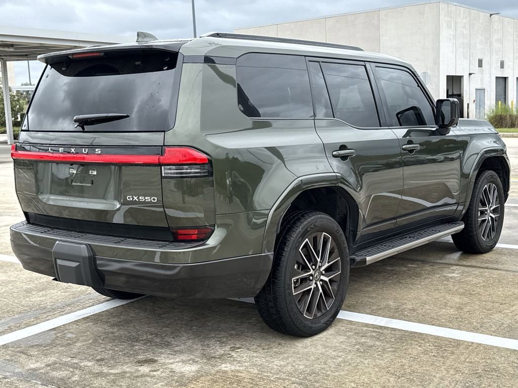 Used 2025 Lexus GX 550 w/ Accessory Package (Z1) image 11