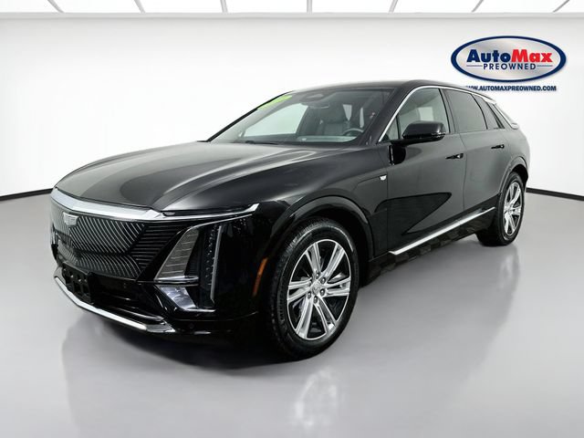 Used 2024 Cadillac Lyriq Tech AWD/4WD image 5