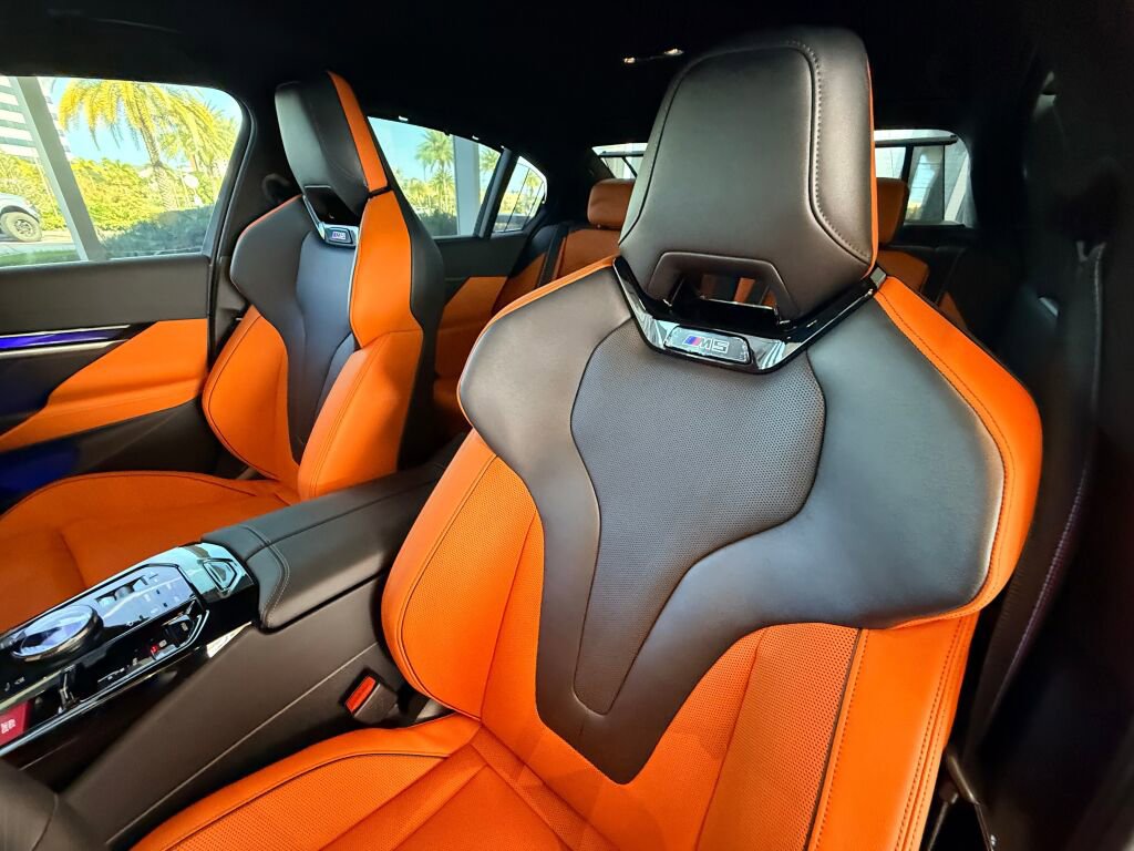 Used 2026 BMW M5 w/ Carbon Package image 16