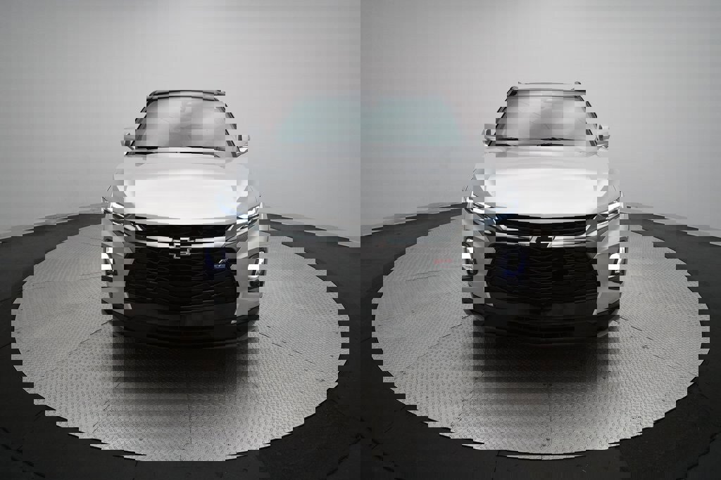 Used 2022 Chevrolet Blazer RS w/ Enhanced Convenience Package image 11