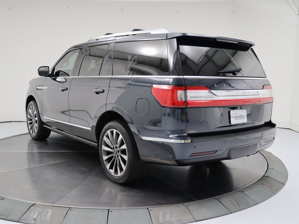 Used 2021 Lincoln Navigator Reserve w/ Luxury Package image 3