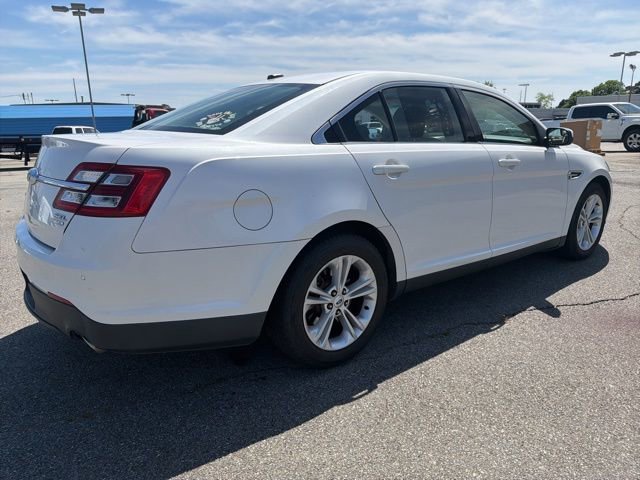 Used 2014 Ford Taurus SEL w/ Equipment Group 201A image 3