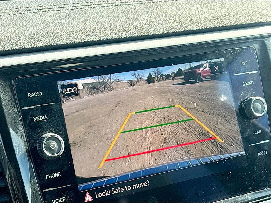 Used 2023 Volkswagen Atlas SE image 13