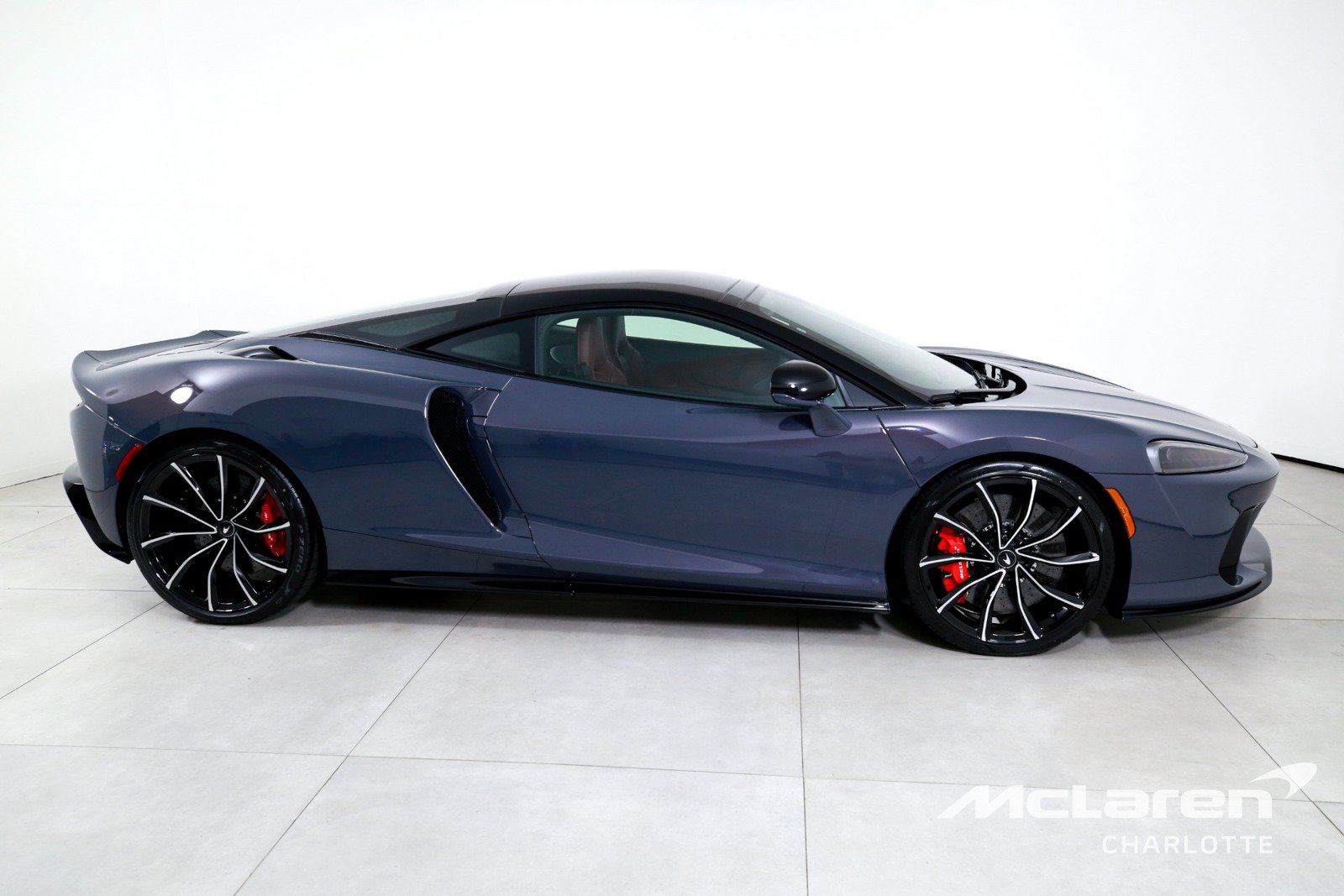 New 2027 McLaren GTS RWD image 10