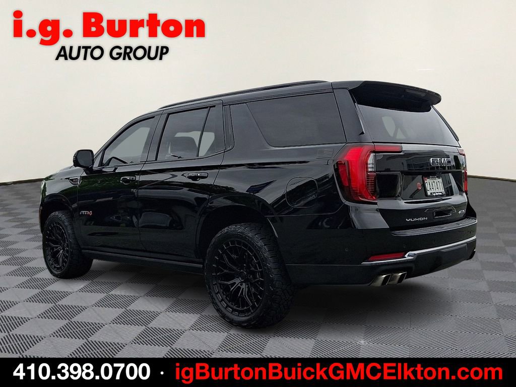 Used 2025 GMC Yukon AT4 w/ AT4 Premium Package AWD/4WD image 4