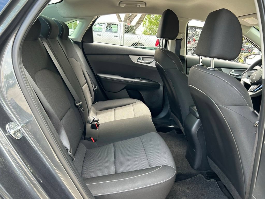 Used 2024 Kia Forte LXS w/ LXS Technology Package FWD image 39
