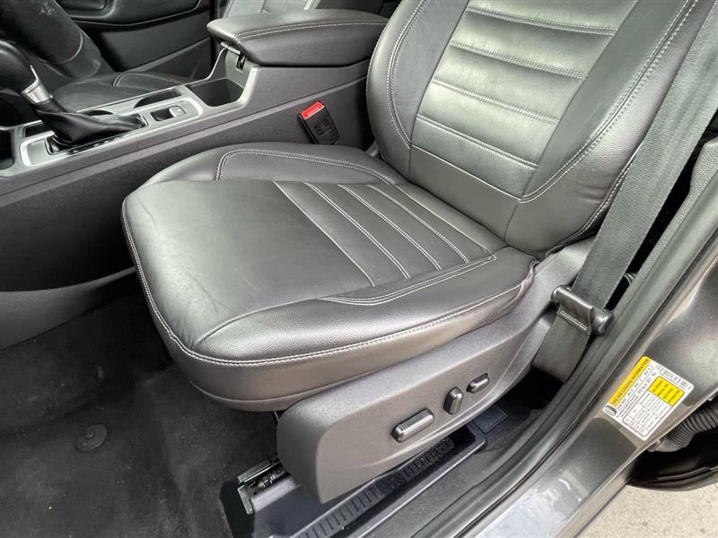 Used 2017 Ford Escape Titanium w/ Equipment Group 301A image 85