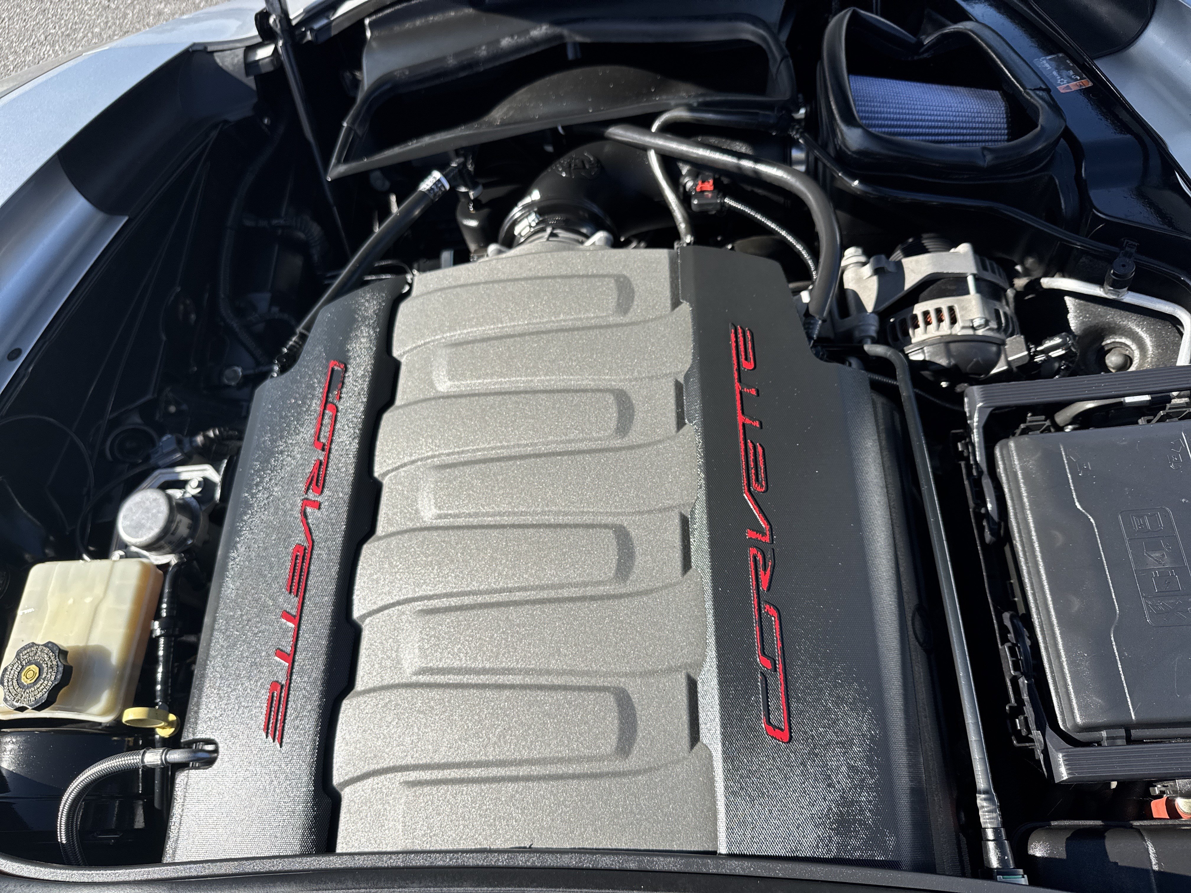 Used 2016 Chevrolet Corvette Stingray Coupe w/ Carbon Flash Badge Package RWD image 27