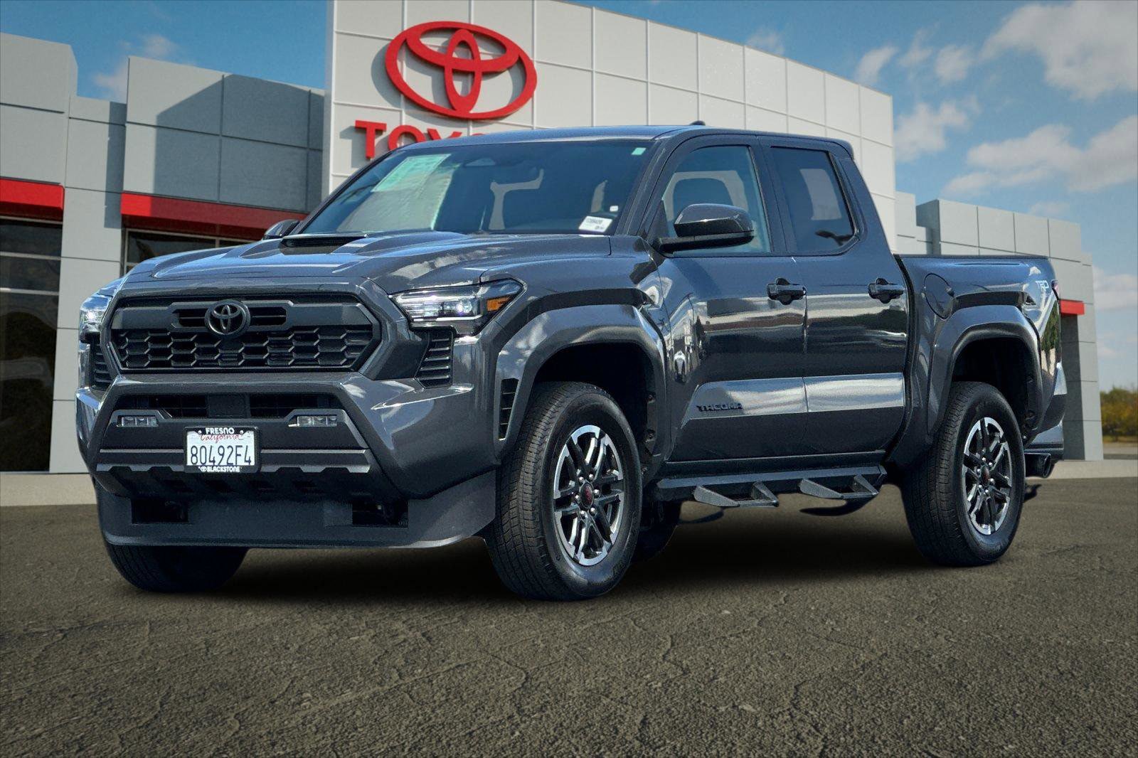Certified 2025 Toyota Tacoma TRD Sport AWD/4WD image 7