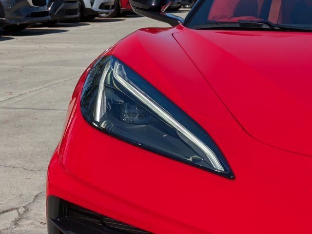 Used 2024 Chevrolet Corvette Stingray Premium Conv w/ Z51 Performance Package image 9