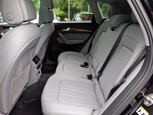 Used 2022 Audi Q5 2.0T Premium Plus w/ Premium Plus Package AWD/4WD image 10