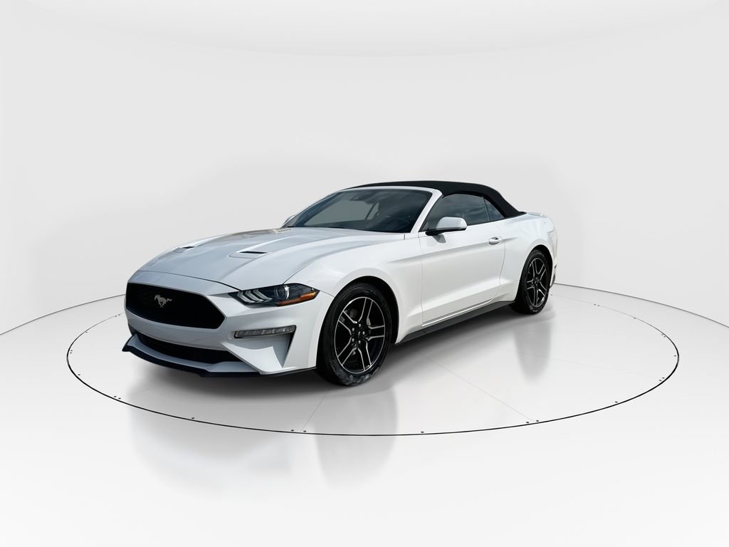 Used 2022 Ford Mustang Premium image 4