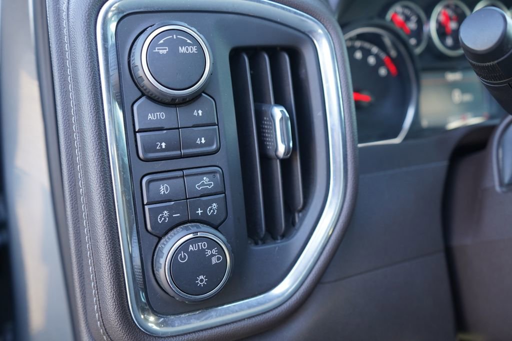 Used 2021 Chevrolet Silverado 1500 RST w/ Z71 Off-Road Package image 31