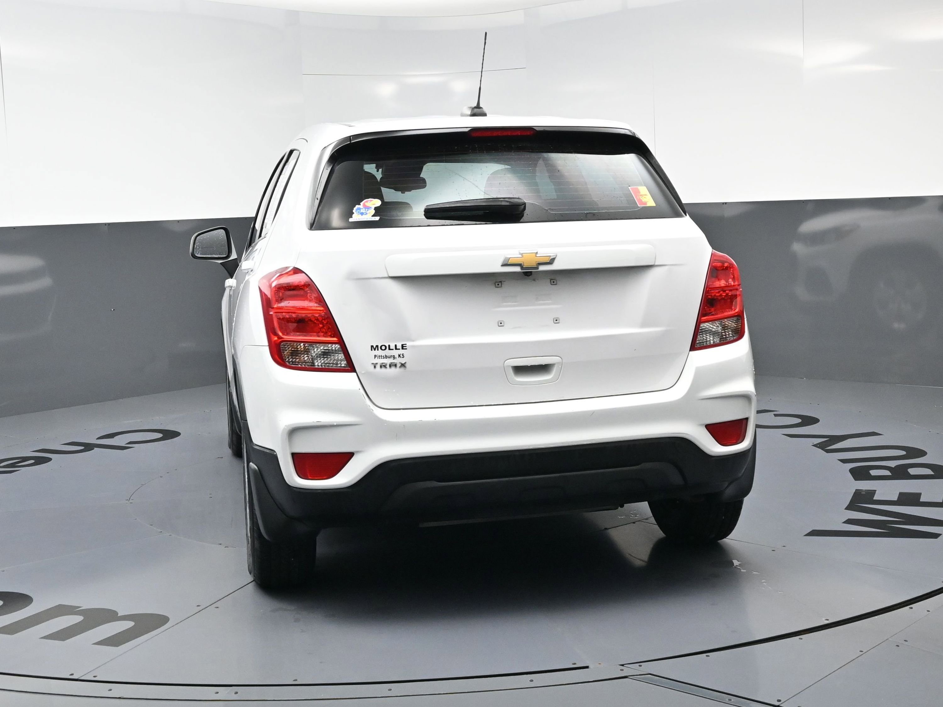 Used 2019 Chevrolet Trax LS FWD image 8