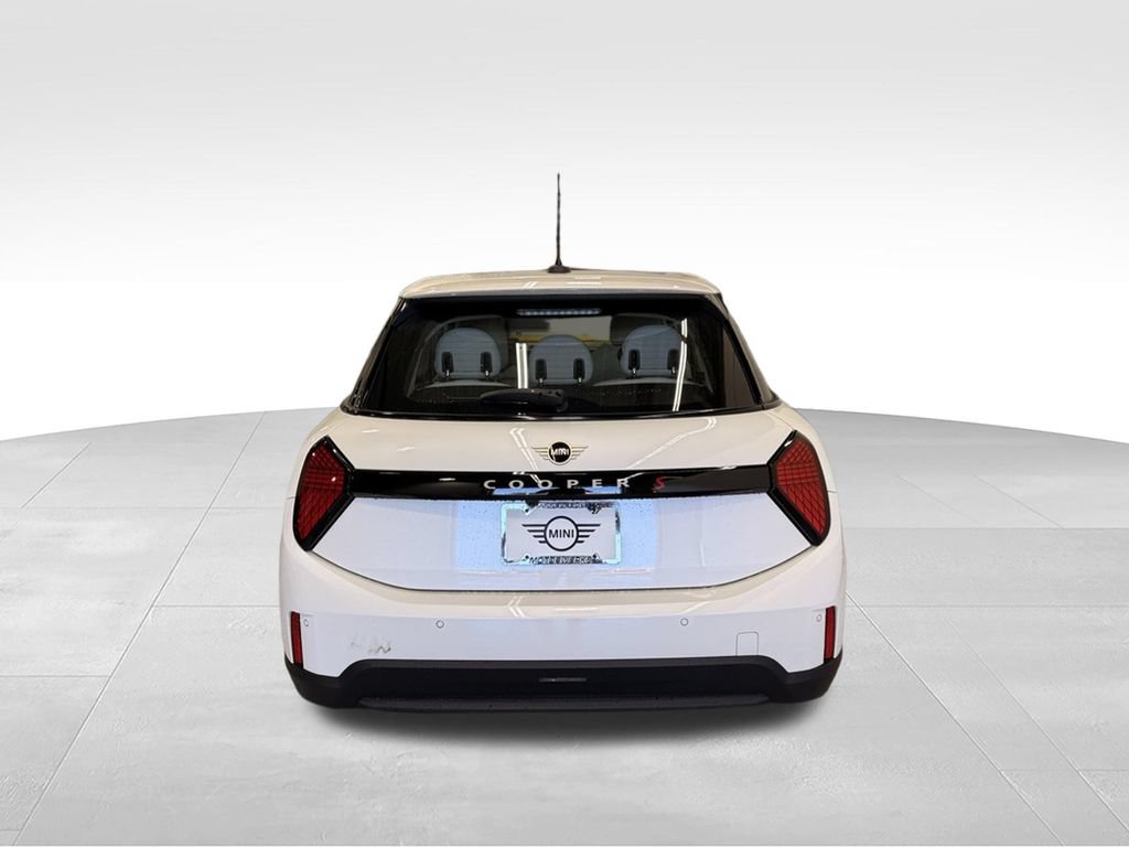 Certified 2025 MINI Cooper S FWD image 4