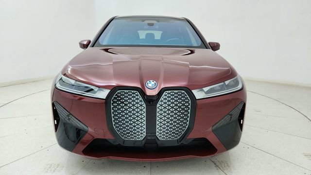 Used 2024 BMW iX xDrive50 w/ Premium Package AWD/4WD image 2