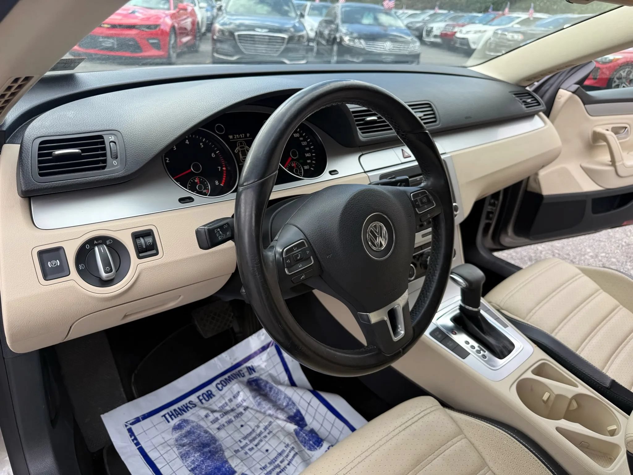 Used 2009 Volkswagen CC Sport FWD image 10