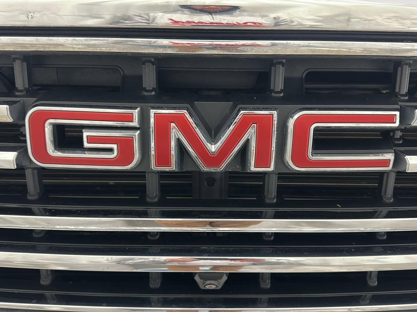 Used 2021 GMC Sierra 3500 SLT w/ SLT Premium Package image 29
