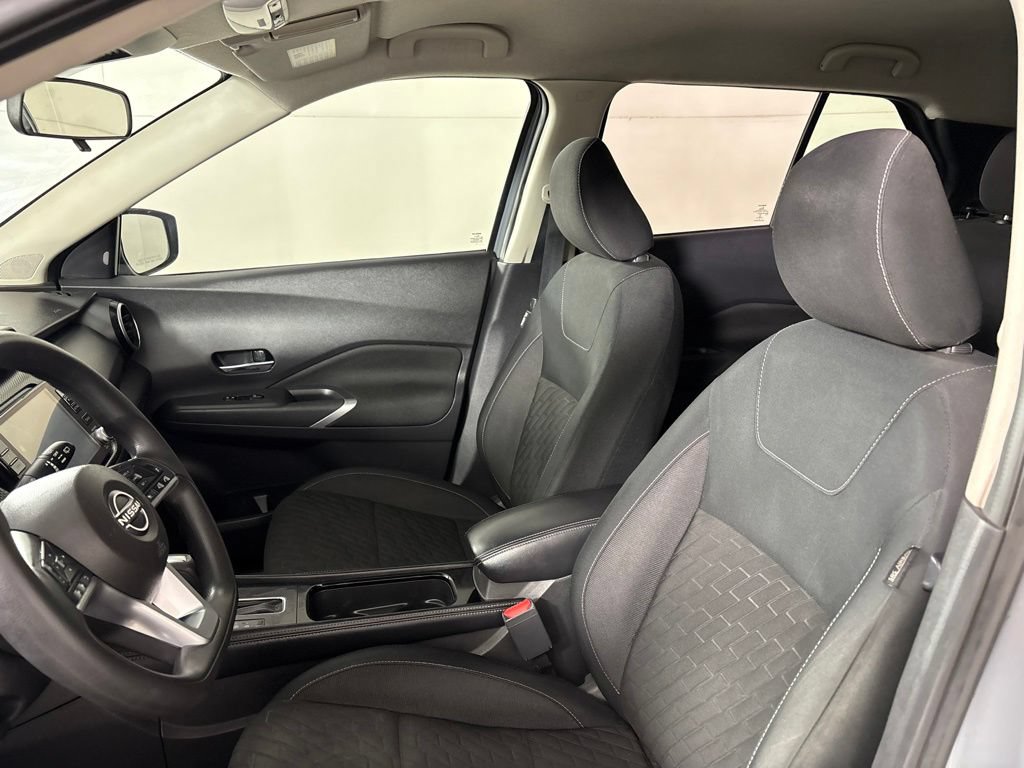Used 2022 Nissan Kicks SV FWD image 26