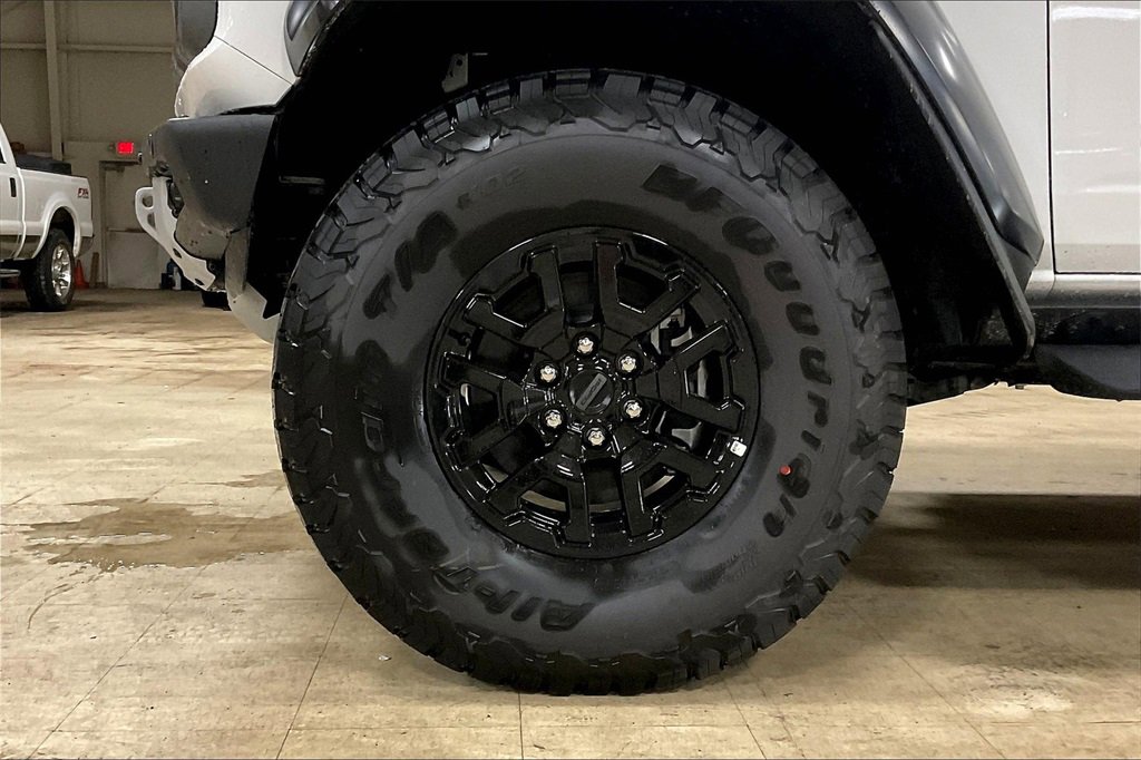 New 2025 Ford Bronco Raptor image 12