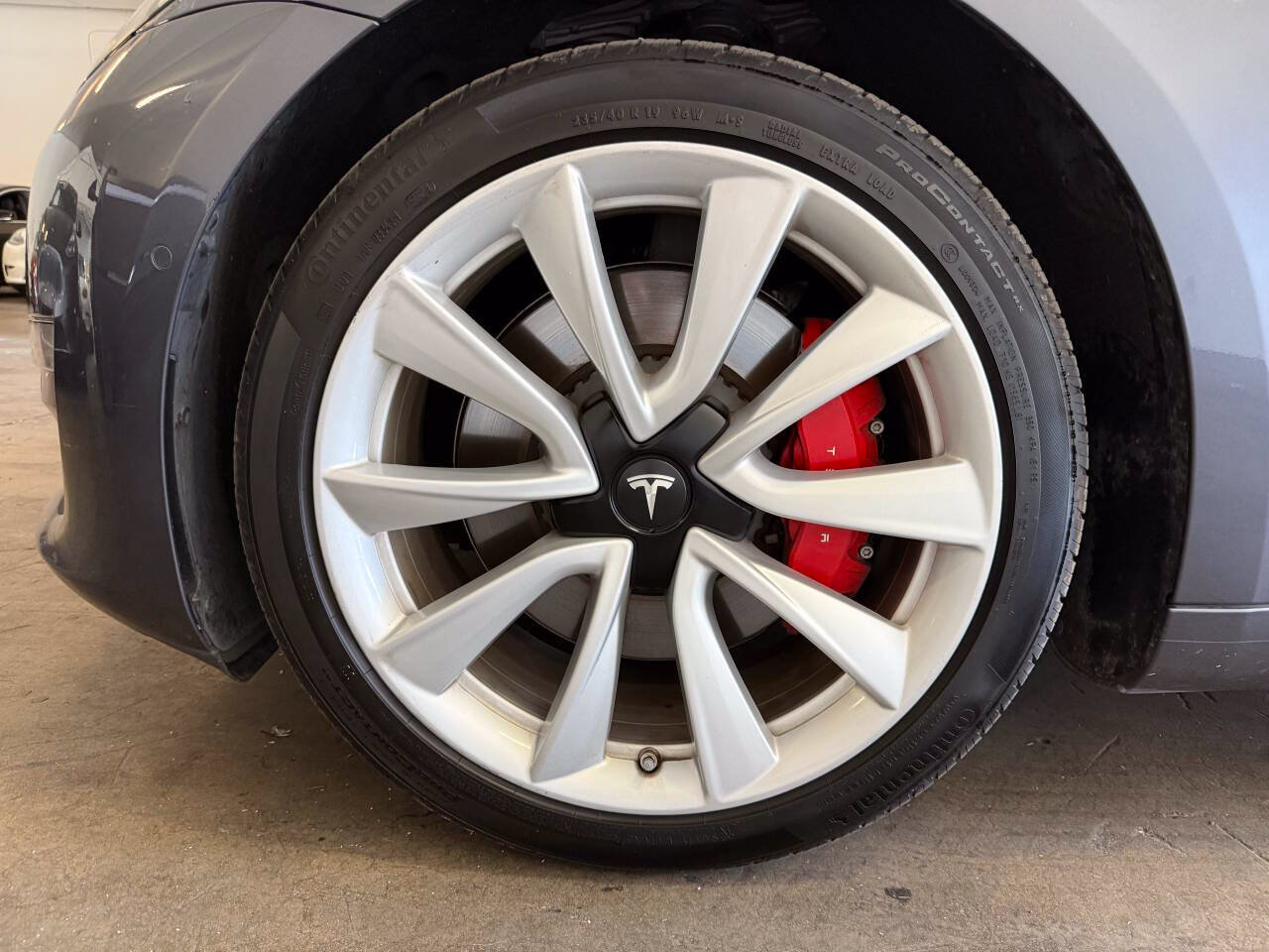 Used 2018 Tesla Model 3 Performance AWD/4WD image 29