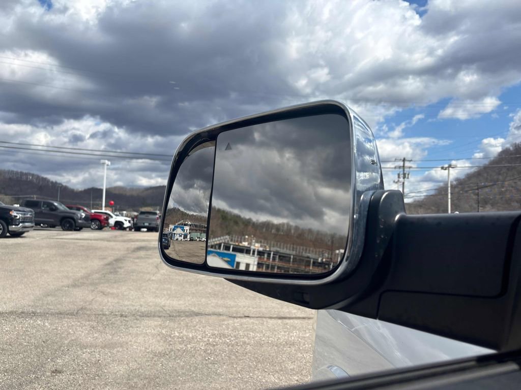 Used 2020 RAM 2500 Laramie AWD/4WD image 11