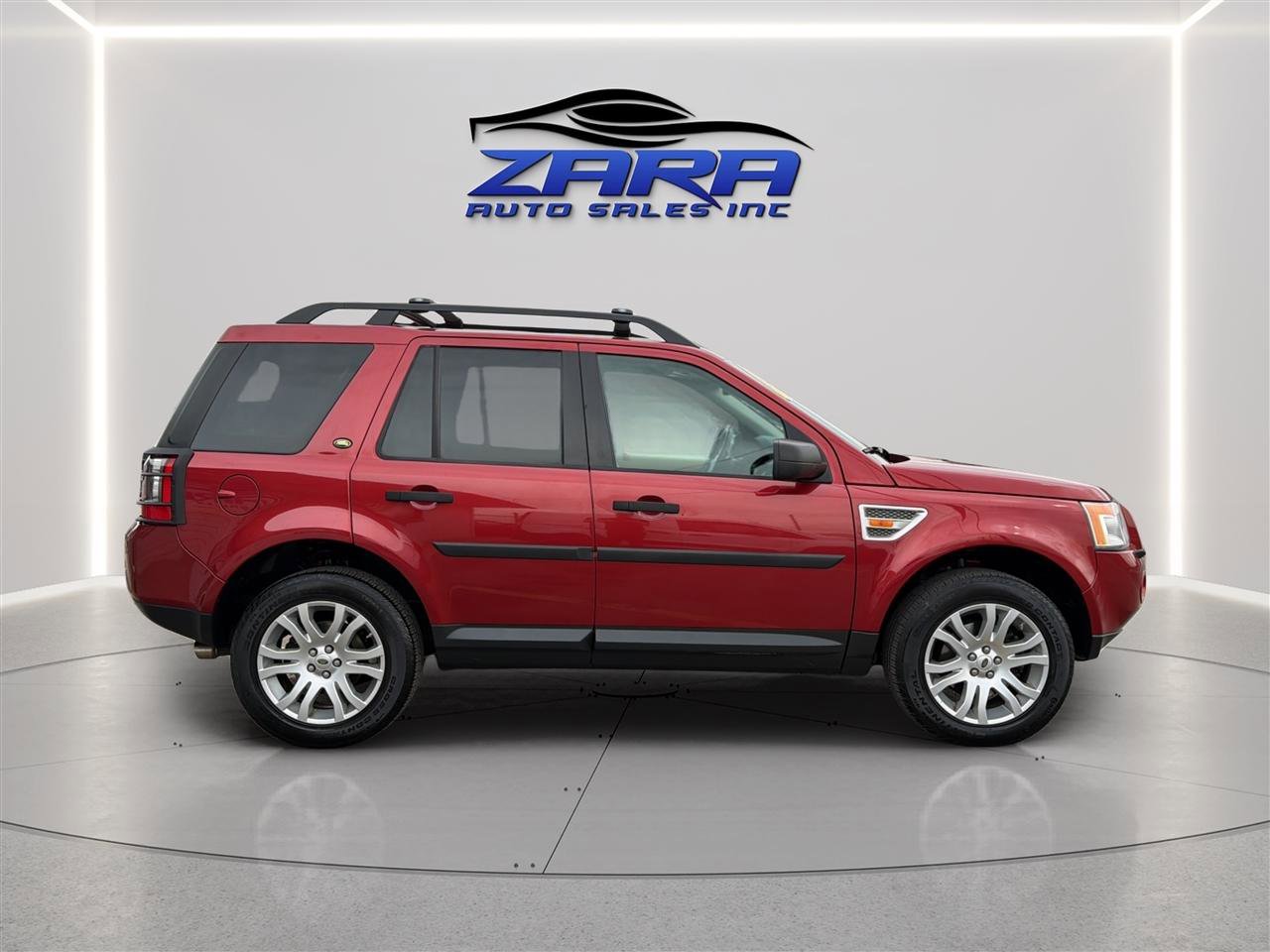 Used 2008 Land Rover LR2 SE image 8