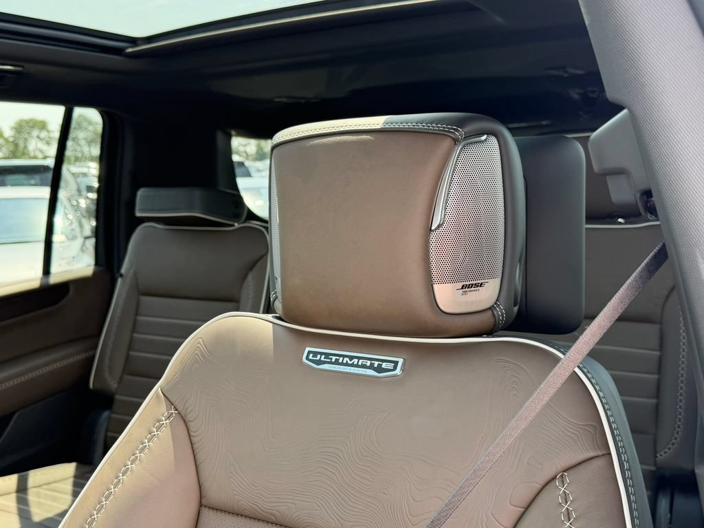 New 2026 GMC Yukon XL Denali Ultimate AWD/4WD image 37
