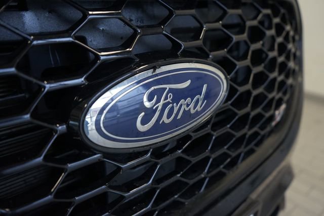 Used 2020 Ford Edge ST w/ Cold Weather Package AWD/4WD image 18