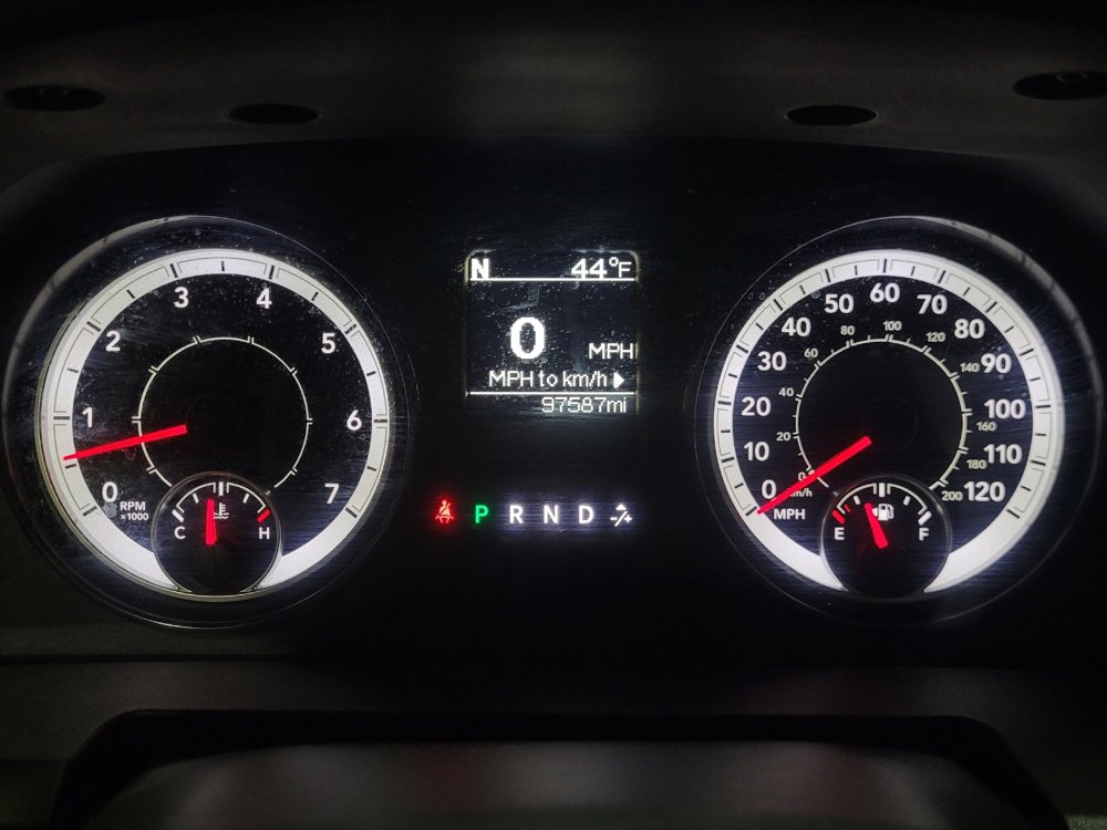 Used 2017 RAM 1500 Classic SLT image 23