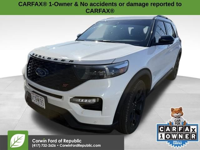 Used 2020 Ford Explorer ST w/ ST Street Pack image 2