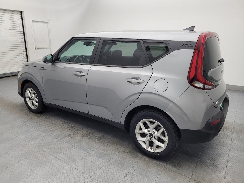 Used 2022 Kia Soul S image 3