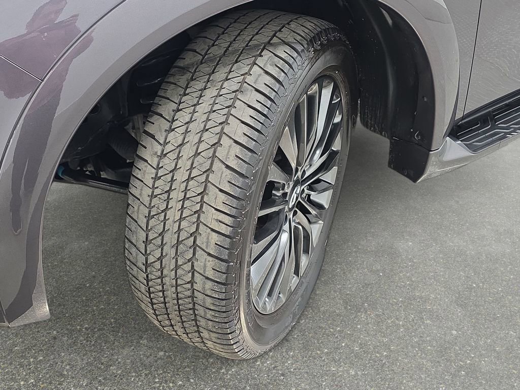 Certified 2024 INFINITI QX80 Premium Select w/ Cargo Package image 28