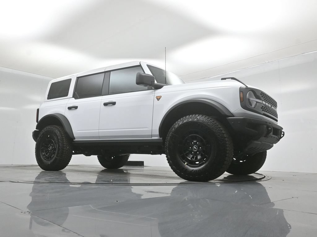 New 2026 Ford Bronco Badlands w/ Wildtrak Package AWD/4WD image 3
