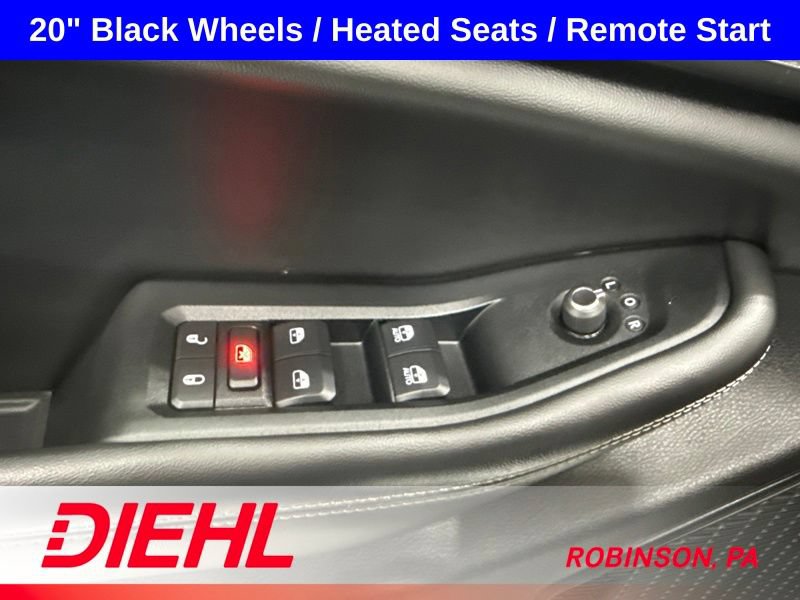 Used 2023 Jeep Grand Cherokee Altitude AWD/4WD image 22