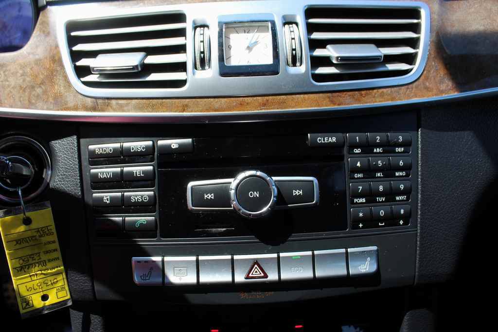 Used 2014 Mercedes-Benz E 350 Sedan w/ Premium 1 Package image 19