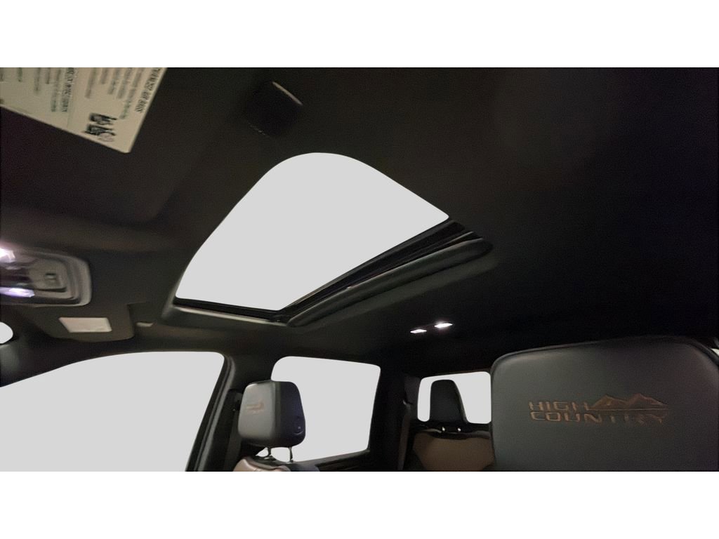 Used 2025 Chevrolet Silverado 2500 High Country w/ High Country Premium Package image 14