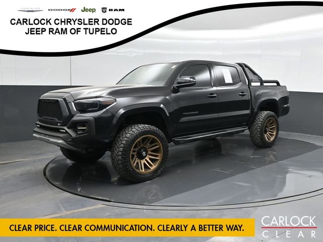 Used 2021 Toyota Tacoma SR5 image 7
