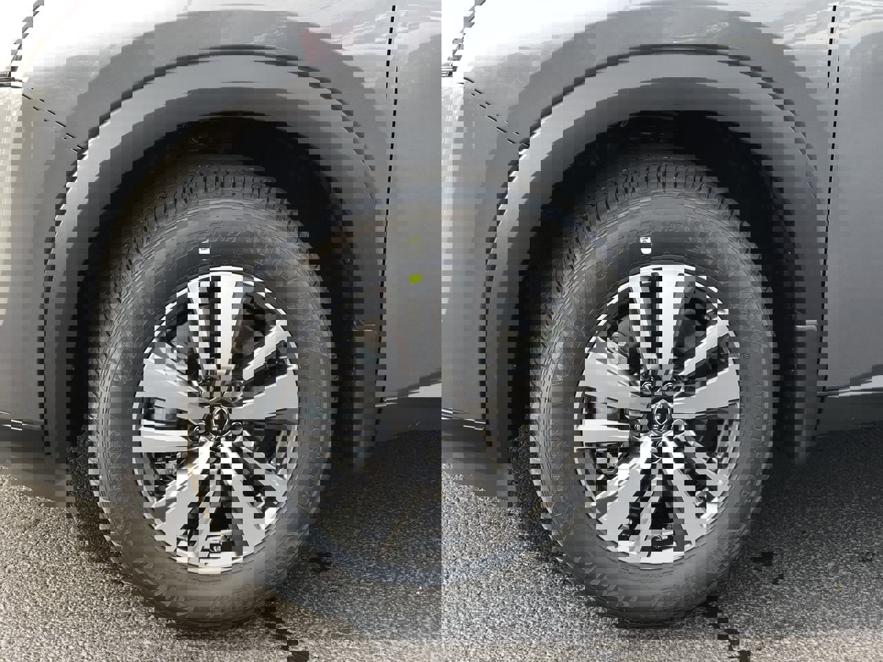 New 2025 Nissan Pathfinder SL image 10