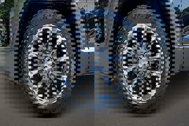 New 2026 GMC Terrain Elevation w/ Elevation Premium Package image 12