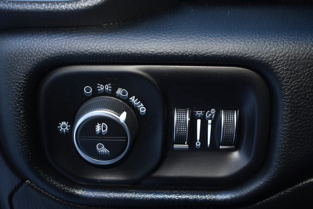 Used 2019 RAM 1500 Big Horn image 16