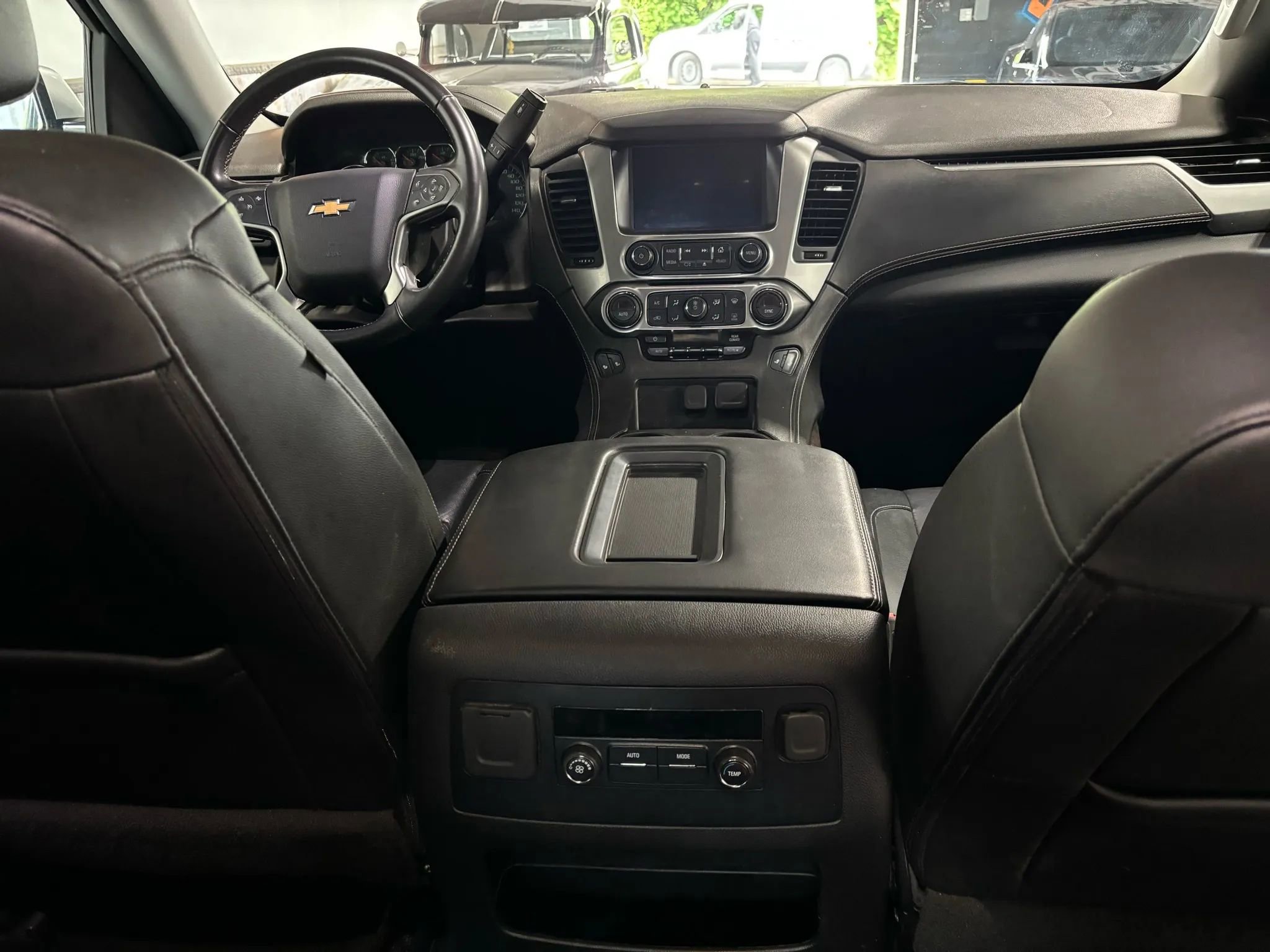 Used 2018 Chevrolet Tahoe LT image 19